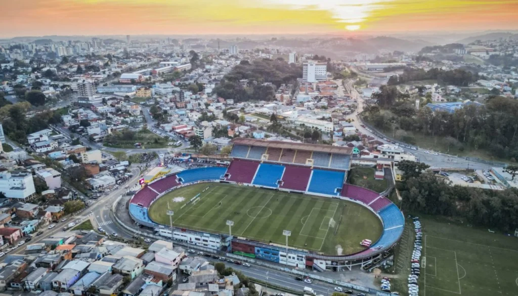 Caxias x Maringá FC: horário, onde assistir e prováveis escalações
