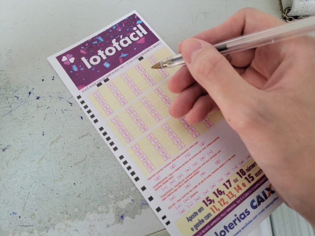 Resultado da Lotofácil: concurso 3732