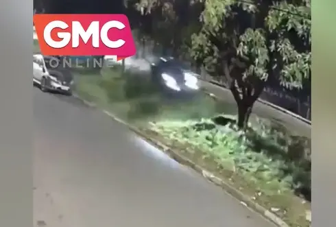Câmera flagra acidente com Porsche que matou dois jovens; veja o vídeo